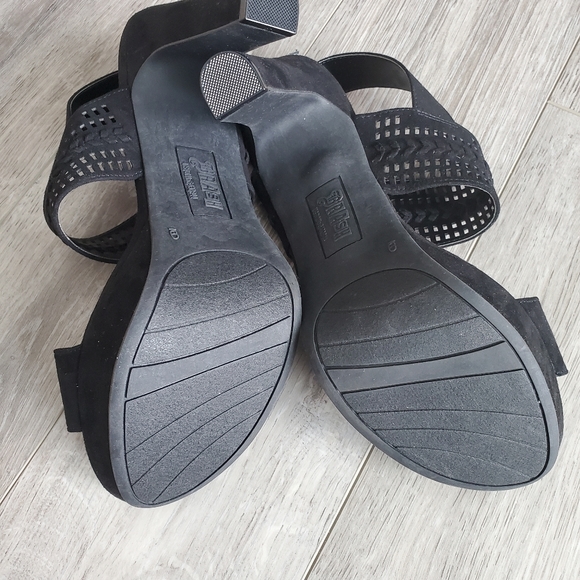 Brash Black Chunky Dressy Heels - Picture 7 of 8